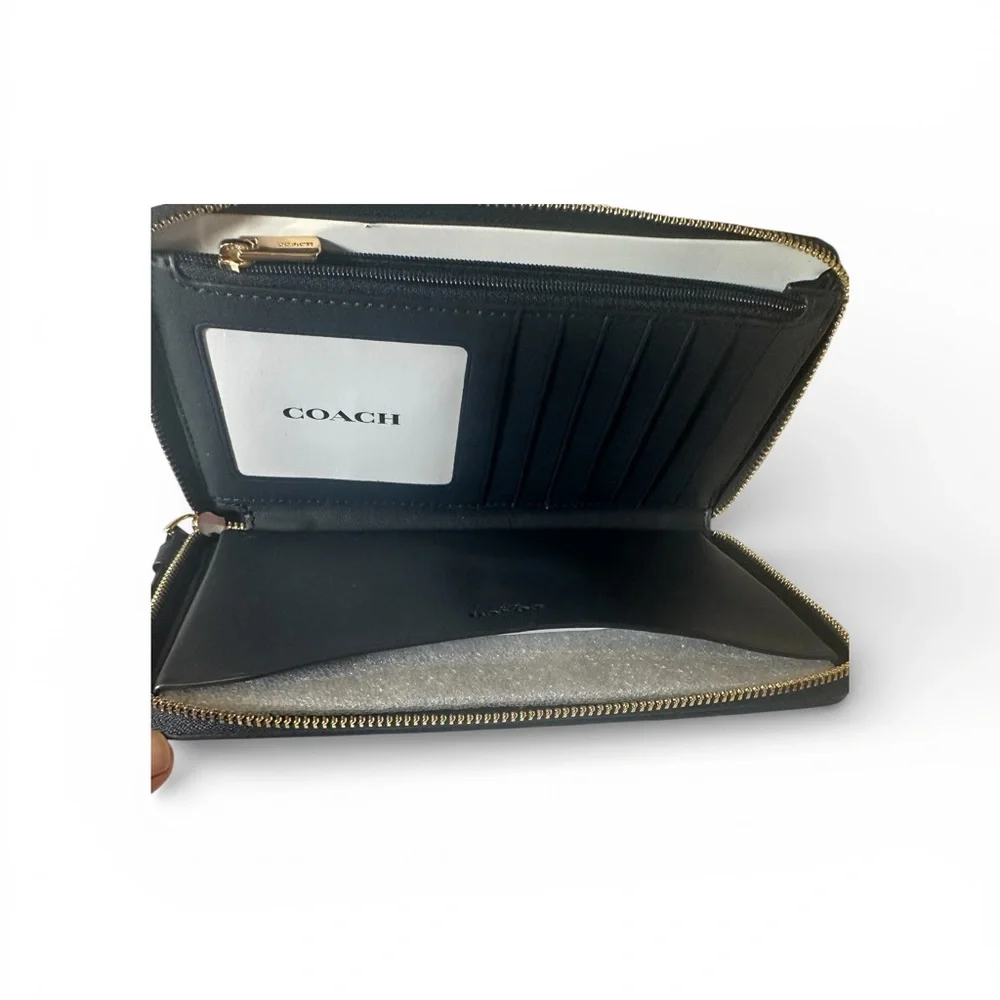 Coach c8680 dempsey
